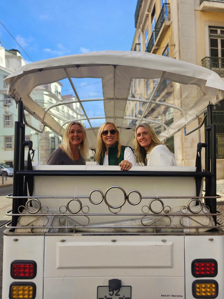 Visites en tuk-tuk électrique à Lisbonne