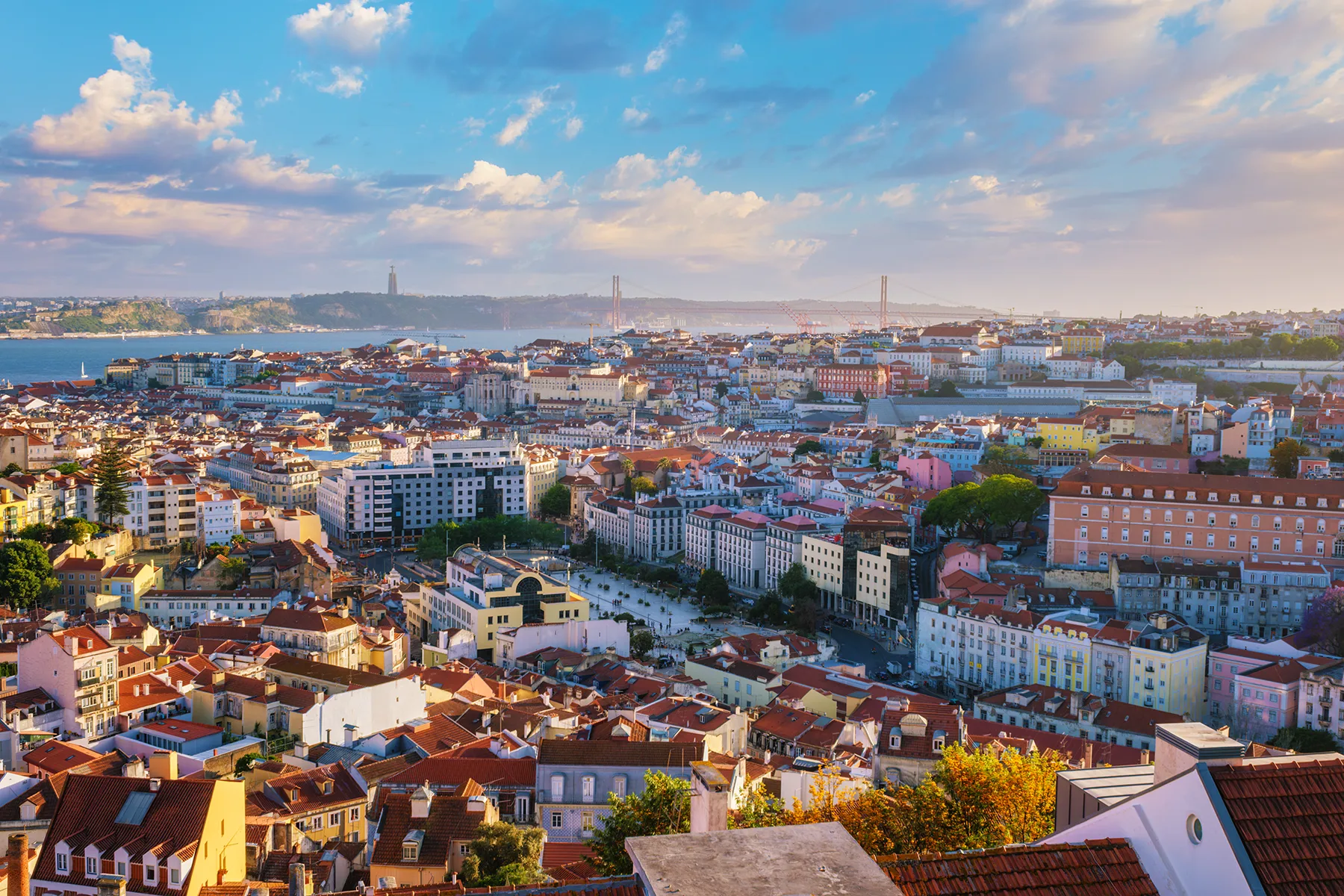 Tuk Tuk Tour Lisbon Nossa Senhora do Monte Viewpoint (Miradouro da Senhora do Monte)